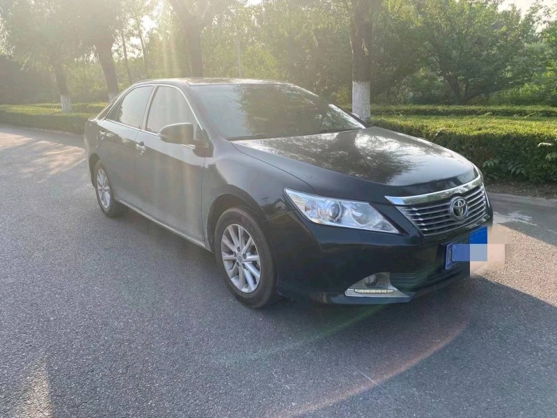 济南14年丰田凯美瑞4