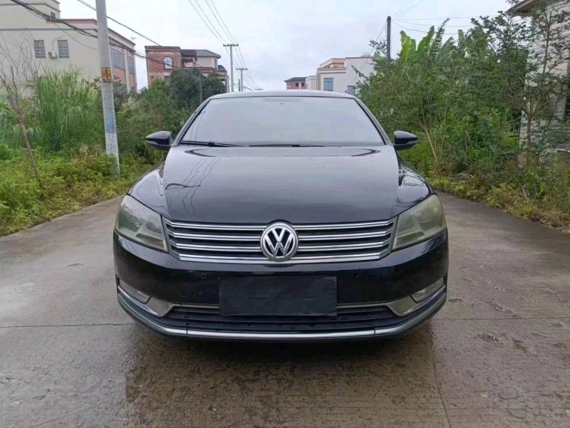珠海12年大众迈腾1