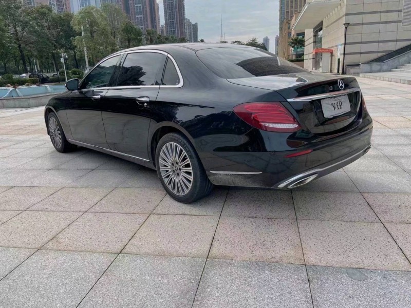 广州20年奔驰E7