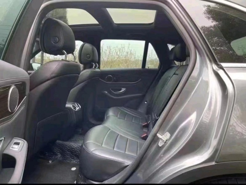 深圳16年奔驰GLC7