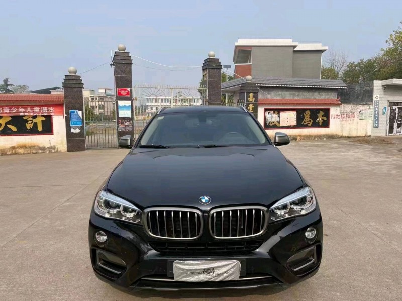 广州17年宝马X61