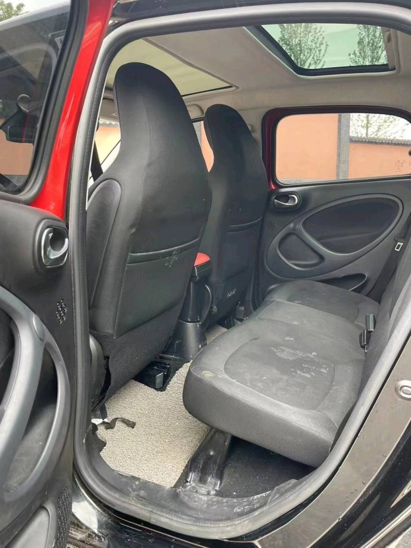 淄博18年奔驰smart4