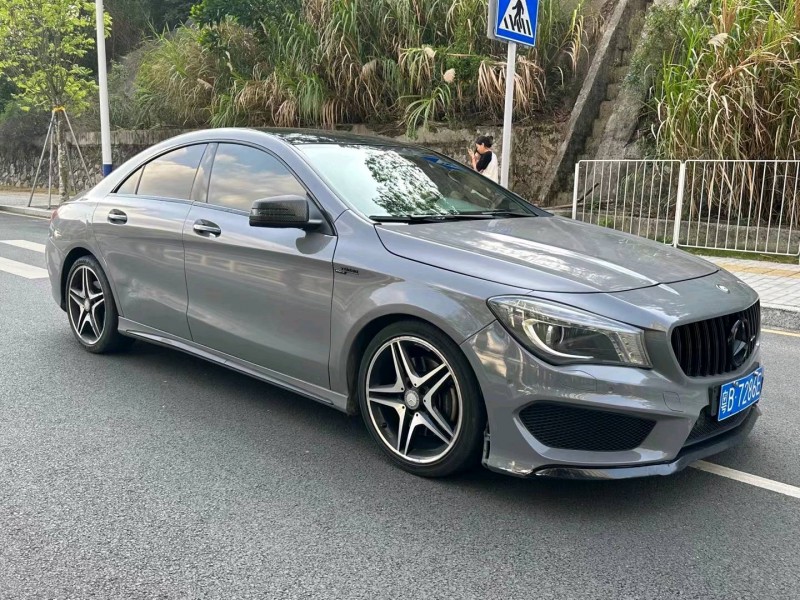 广州15年奔驰CLA2