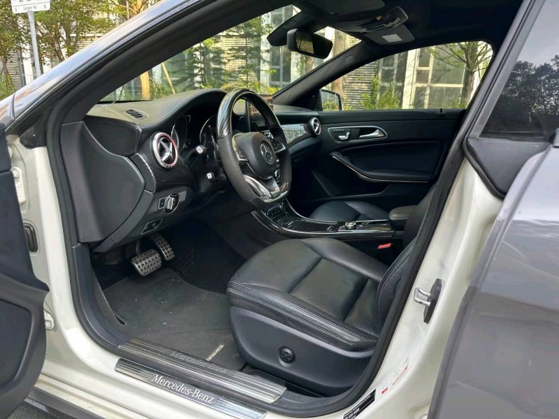 广州15年奔驰CLA6