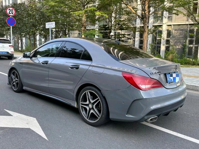 广州15年奔驰CLA7