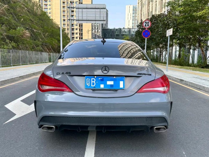广州15年奔驰CLA9
