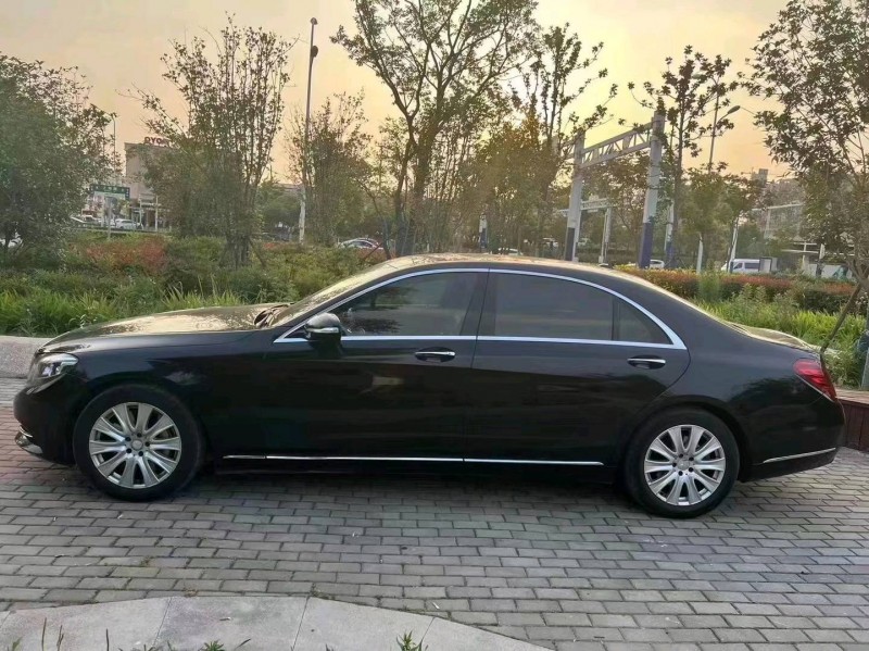 广州15年奔驰S8