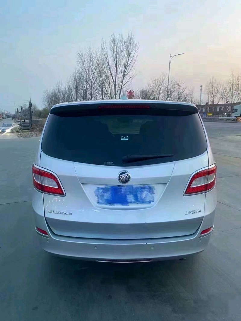 东营13年别克GL85