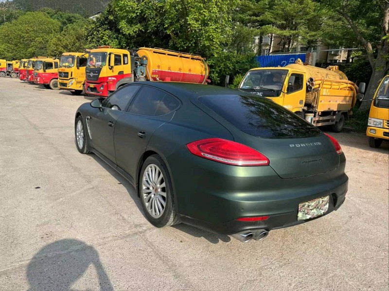 南宁15年保时捷帕拉梅拉7