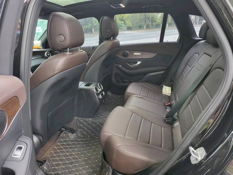 广州21年奔驰GLC3