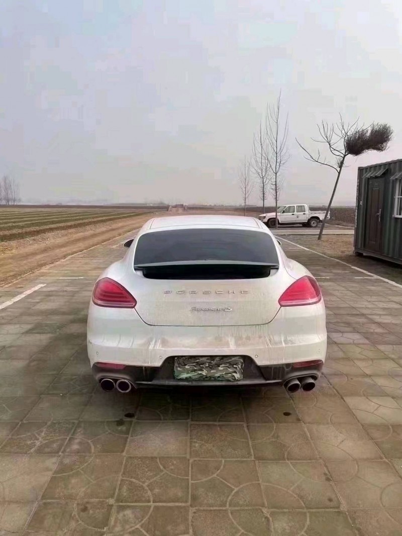 淮南15年保时捷帕拉梅拉8