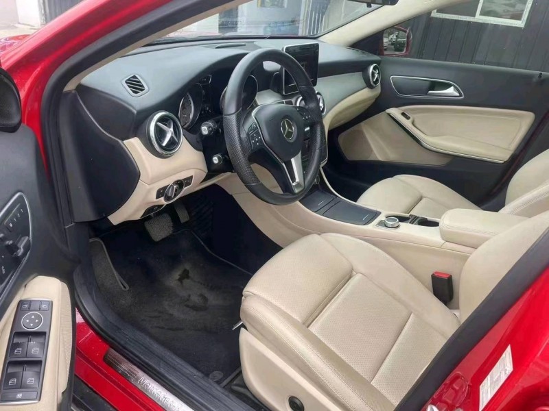 宜昌16年奔驰CLA5