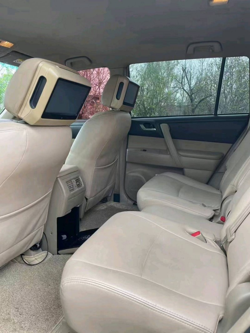 潍坊13年丰田汉兰达5