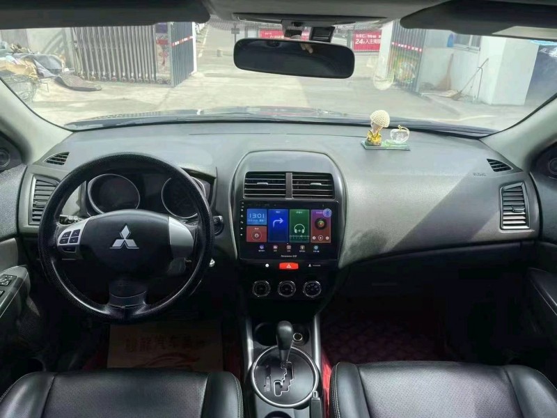 宜昌15年三菱劲炫2