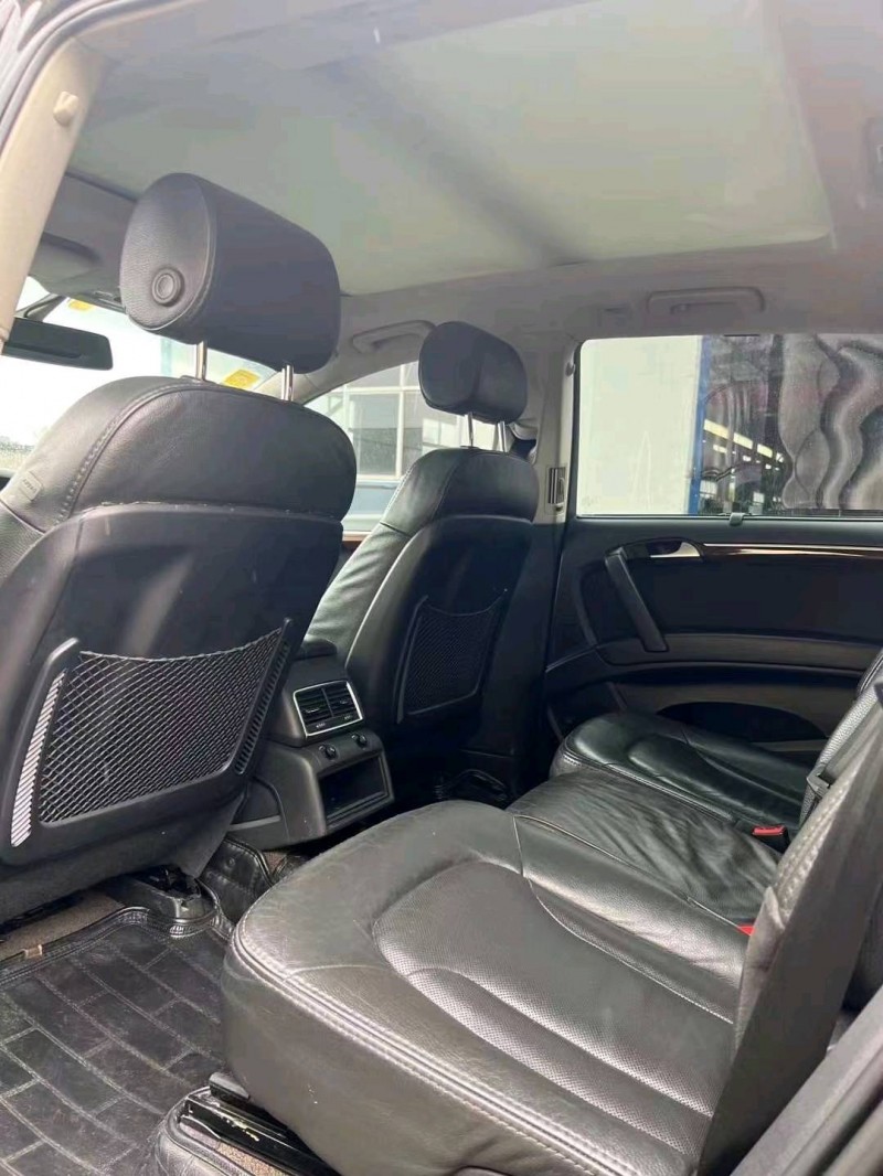 宜昌12年奥迪Q76