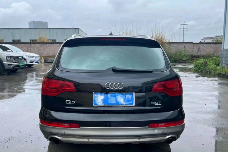 宜昌12年奥迪Q79