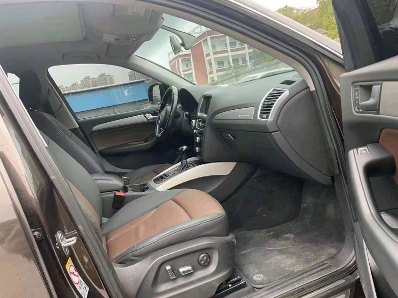 宜昌17年奥迪Q54