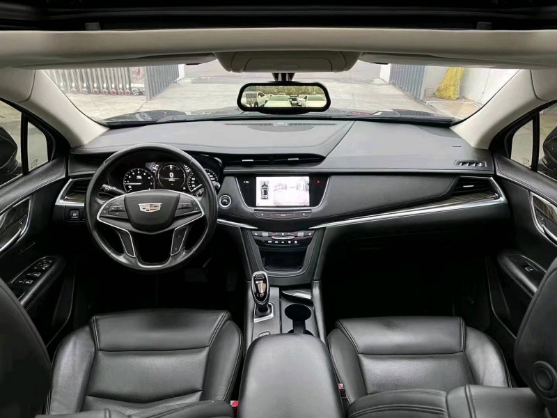 宜昌18年凯迪拉克XT58