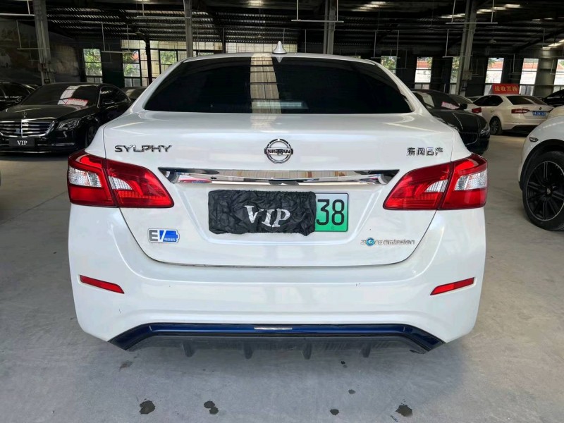 济宁21年日产轩逸9