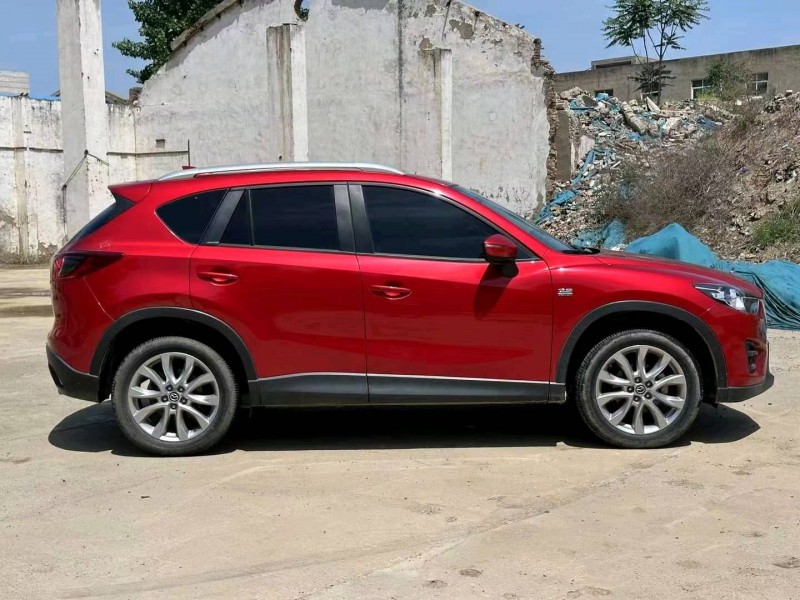 济宁17年马自达CX-57