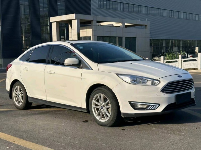 徐州17年福特福克斯2