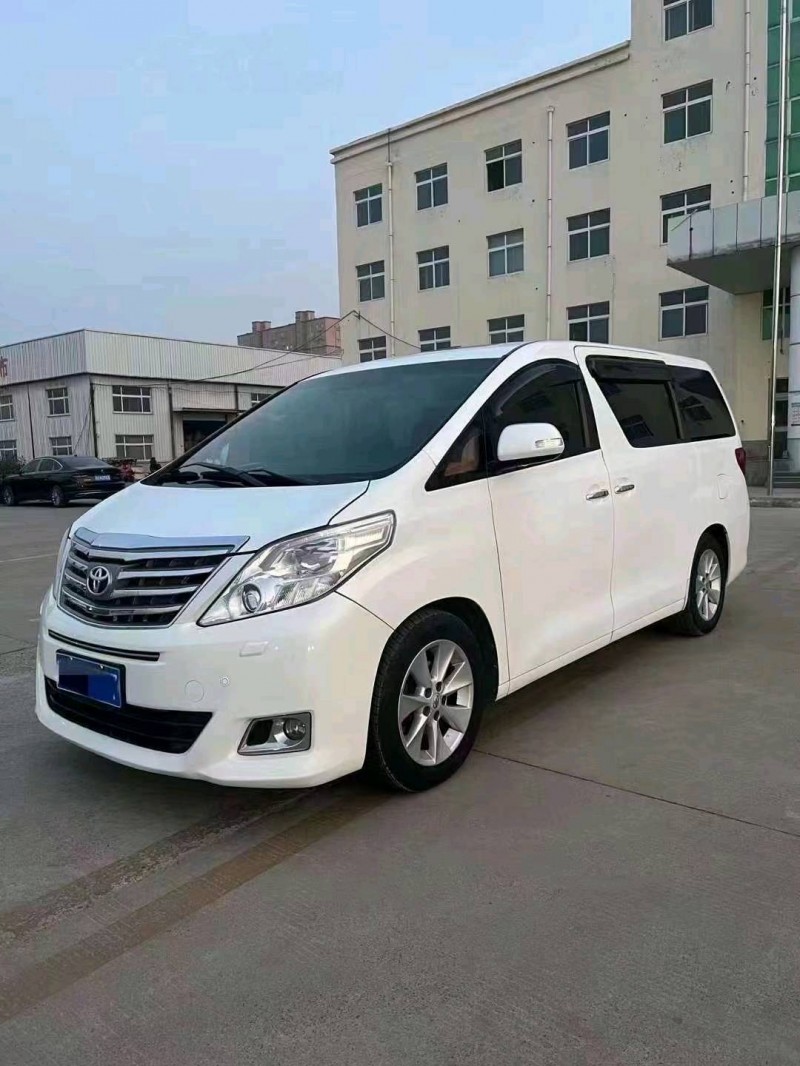 济宁14年丰田埃尔法2