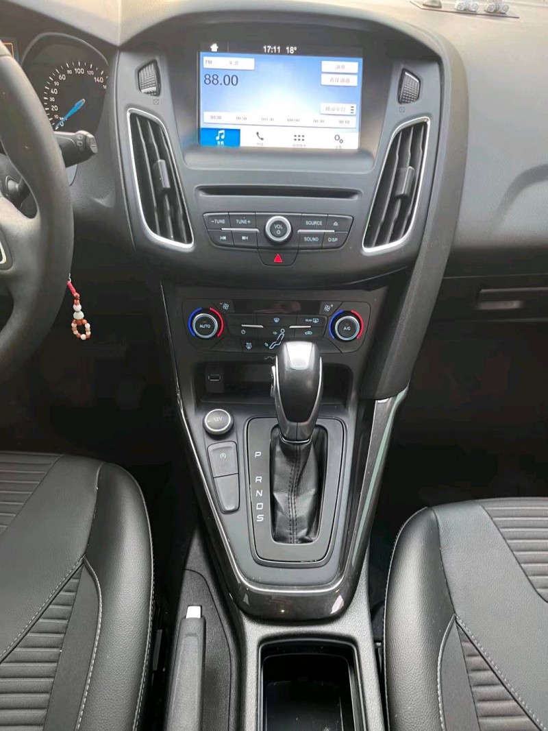 济南18年福特福克斯8