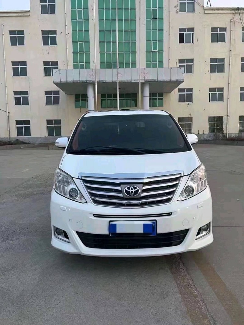 济宁14年丰田埃尔法1