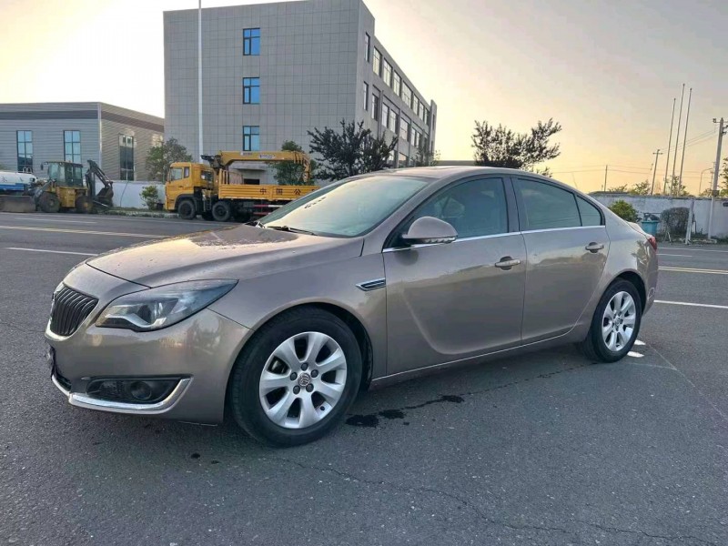 徐州15年别克君威2