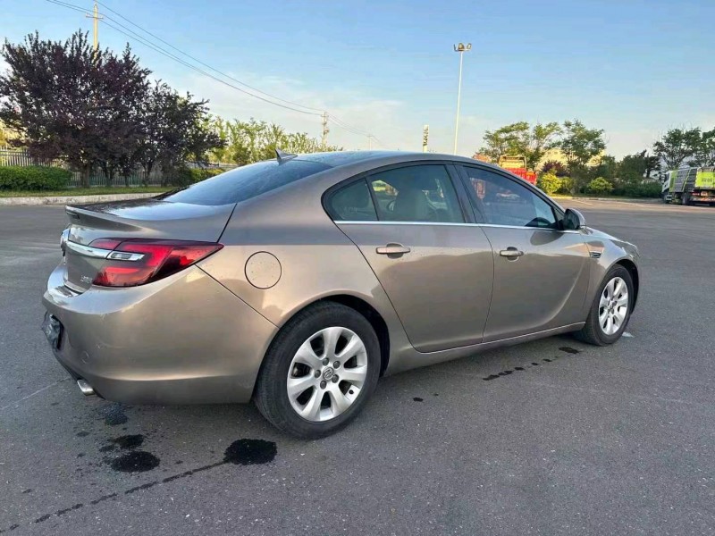 徐州15年别克君威6