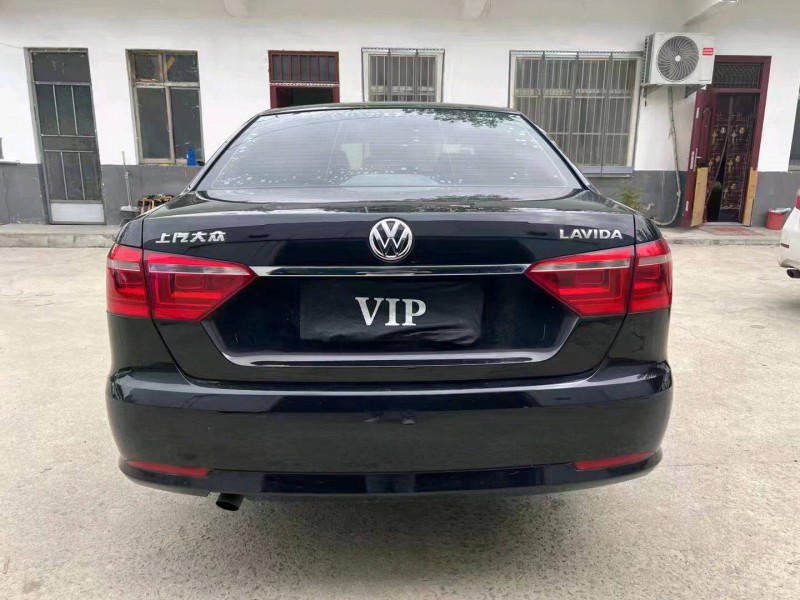 济宁18年大众朗逸9