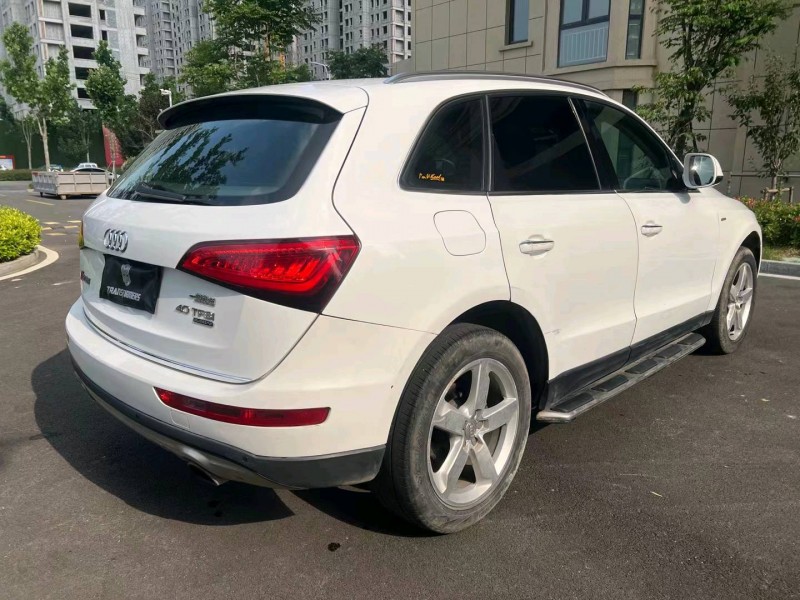 济南16年奥迪Q59