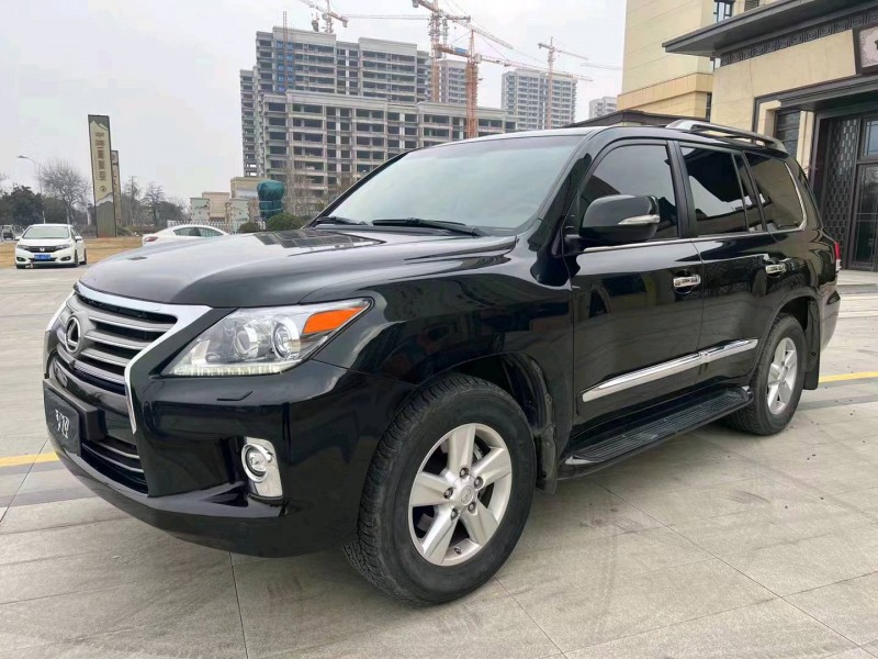 济宁15年雷克萨斯LX3