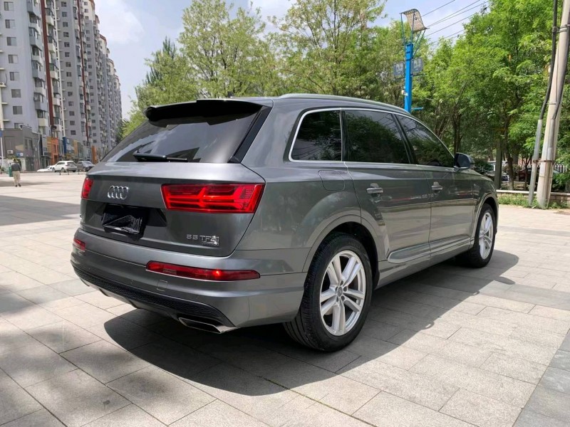 沈阳17年奥迪Q77