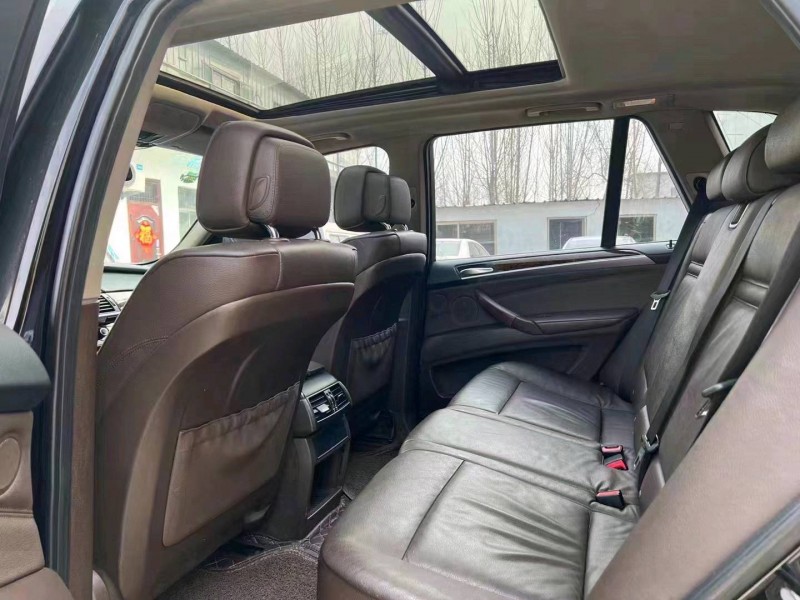 济宁13年宝马X56