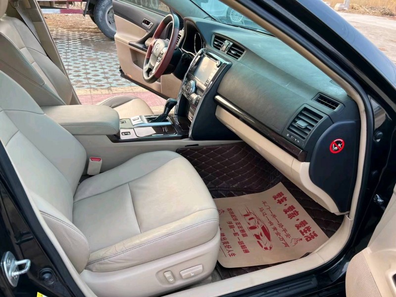 徐州12年丰田锐志5