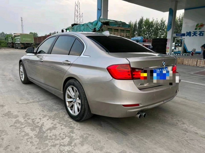 保定15年宝马3系8