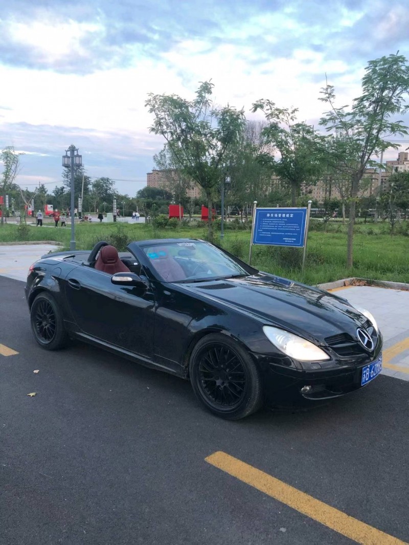 淄博08年奔驰SLK5