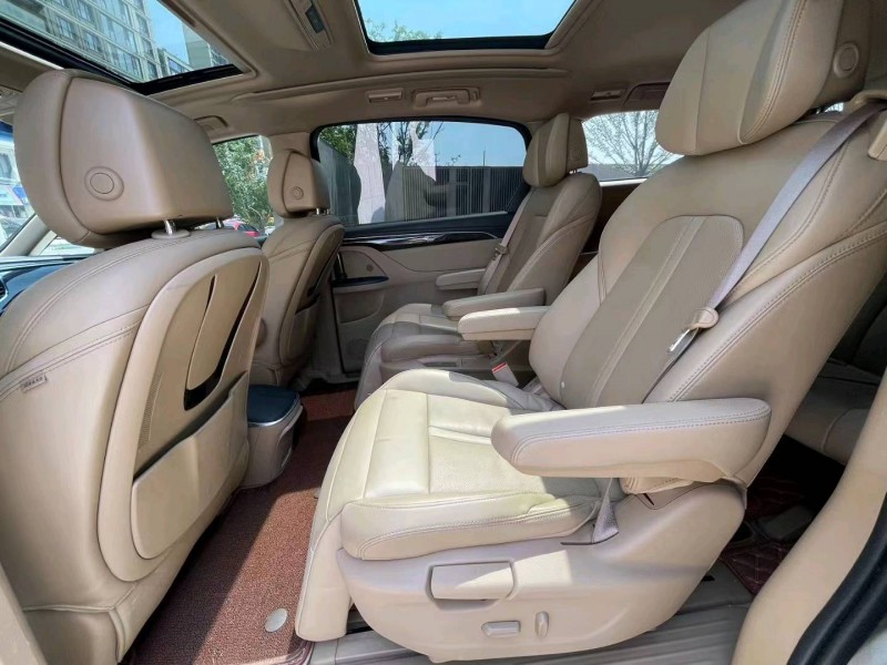 徐州19年别克GL85