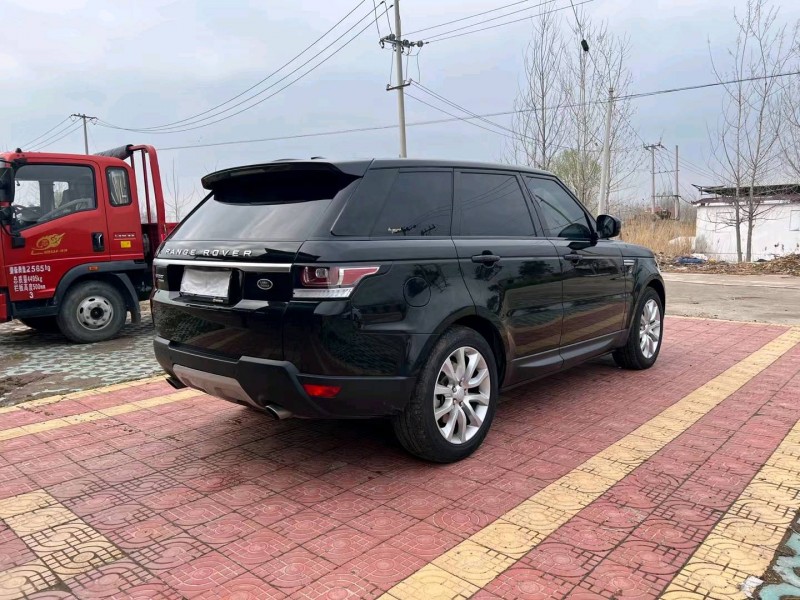 徐州16年路虎揽胜运动8