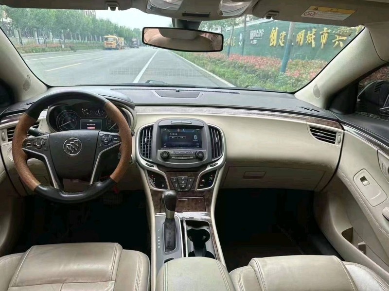 淄博15年别克君越6