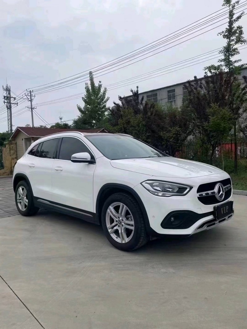 枣庄21年奔驰GLA2