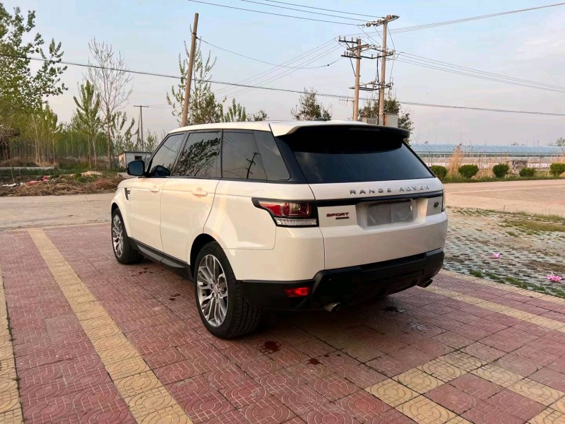 徐州16年路虎揽胜运动8