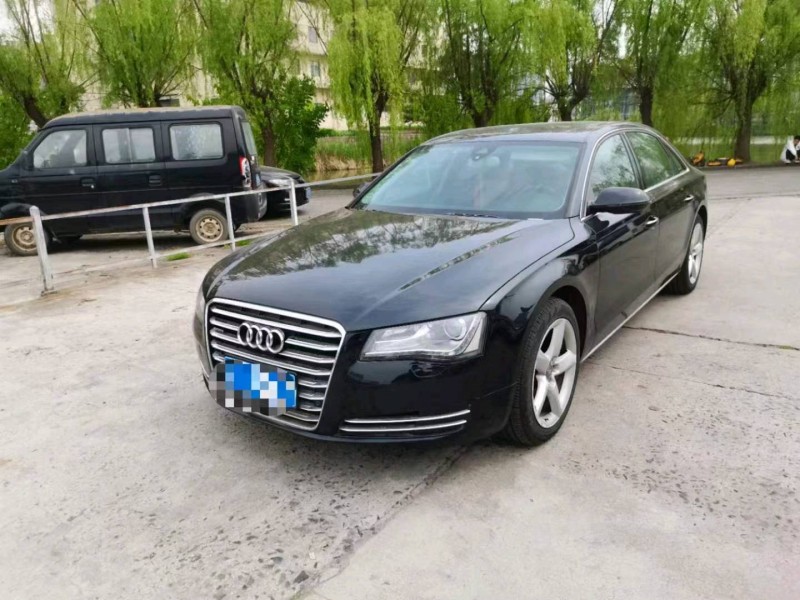 嘉兴12年奥迪A8L6