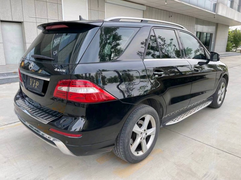 济宁13年奔驰ML7