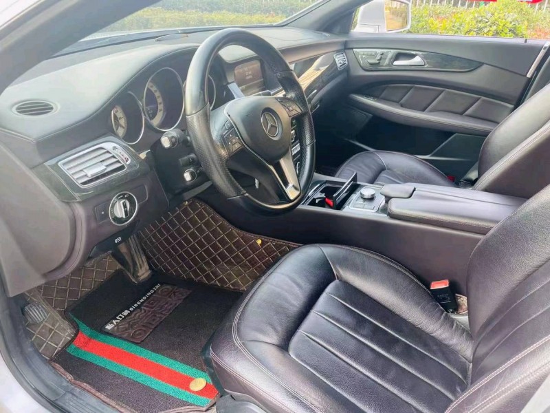 邯郸14年奔驰CLS8