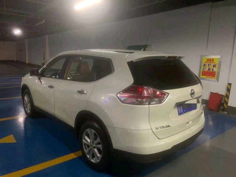 宜昌15年日产奇骏3