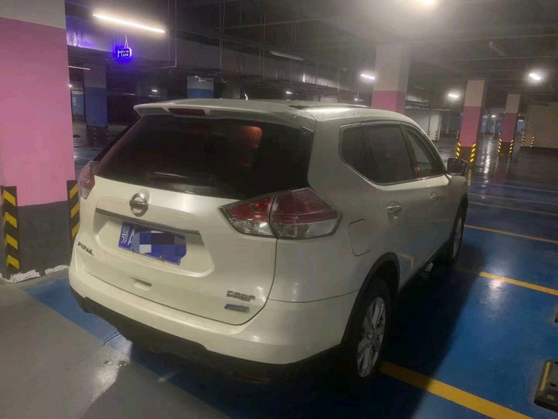 宜昌15年日产奇骏6