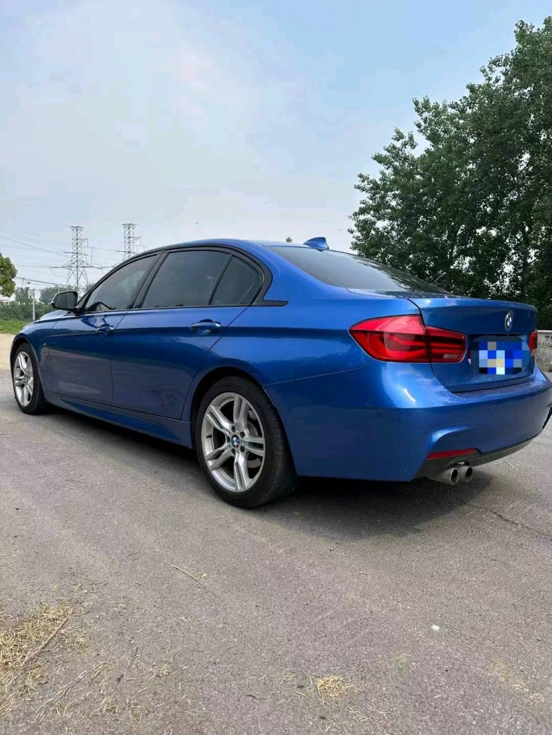 淮南17年宝马3系9
