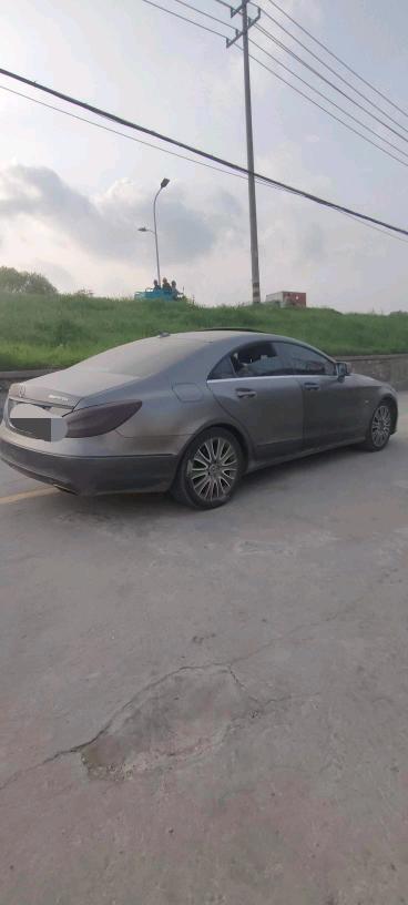 淮南13年奔驰CLS5